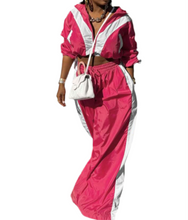 Load image into Gallery viewer, Fashion Tech🩷 *Tall Gurl Friendly* (Oversized)
